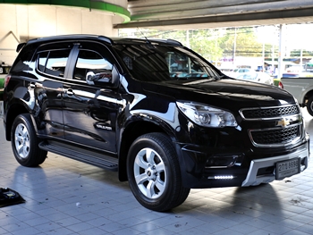 ติดตั้งเครื่องเล่นวิทยุ หน้าจอระบบสัมผัส และชุดกล้อง สำหรับ CHEVROLET TRAILBLAZER