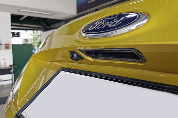 FORD FOCUS MK3 ติดจอตรงรุ่น android  กล้องหลัง