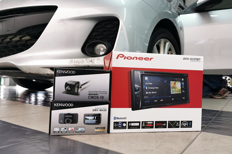 ติดตั้งจอ PIONEER และ กล้องหน้า หลัง ใน MAZDA 3