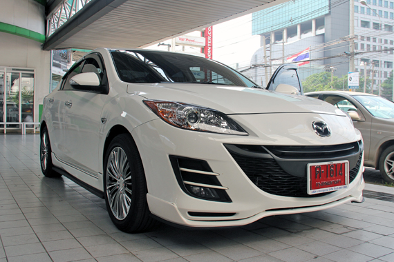 mazda 3 เครื่องเสียง รถยนต์