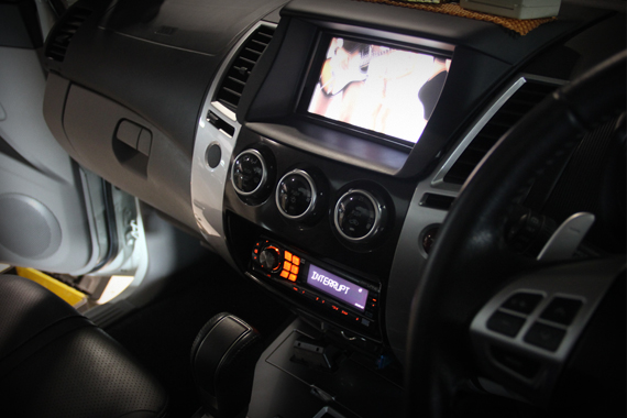 .เครื่องเสียง driver sound ติดตั้ง mitsubishi pajero sport