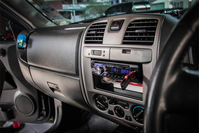 CHEVROLET COLORADO เครื่องเสียง