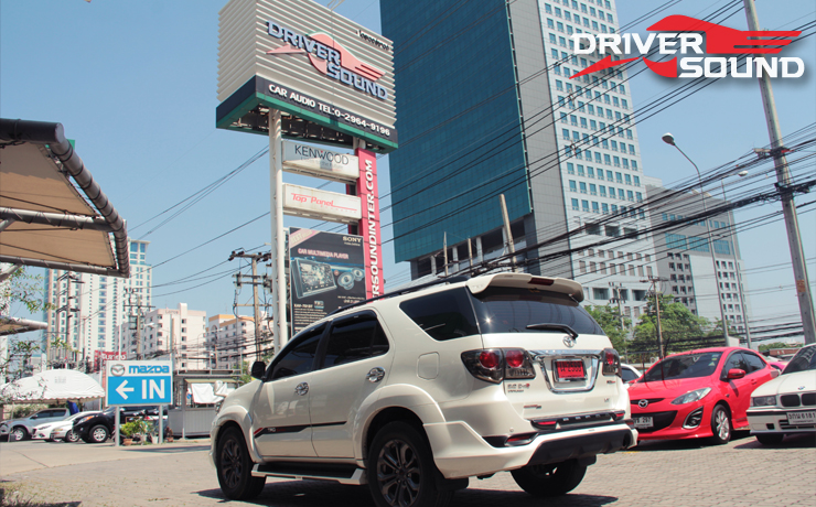 TOYOTA FORTUNER เครื่องเสียง