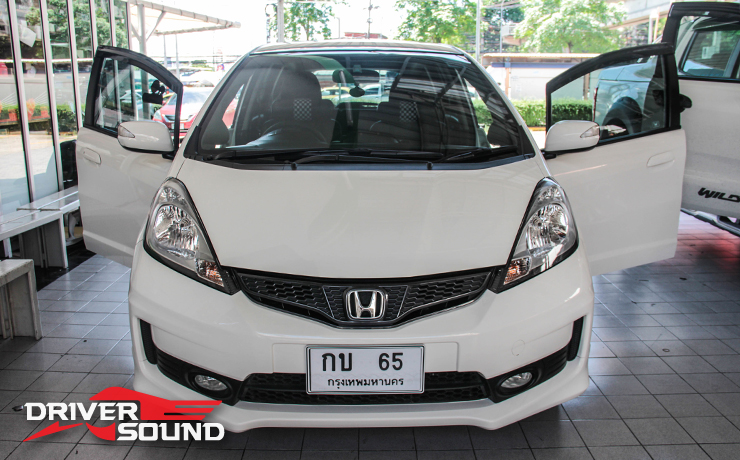 HONDA JAZZ เครื่องเสียง