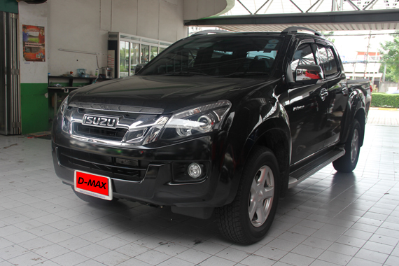 d max  เครื่องเสียง รถยนต์